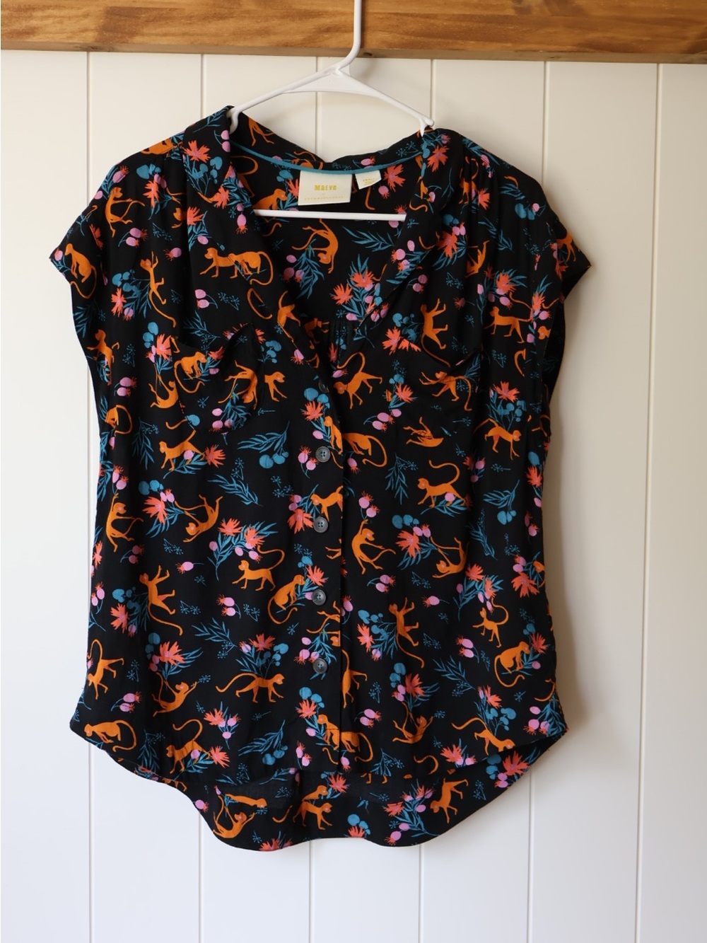 Anthropologie Maeve Short-Sleeve Button-Up Top with Orange and Teal Jungle Print